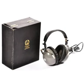 Headphones - Pioneer Stereo Headset