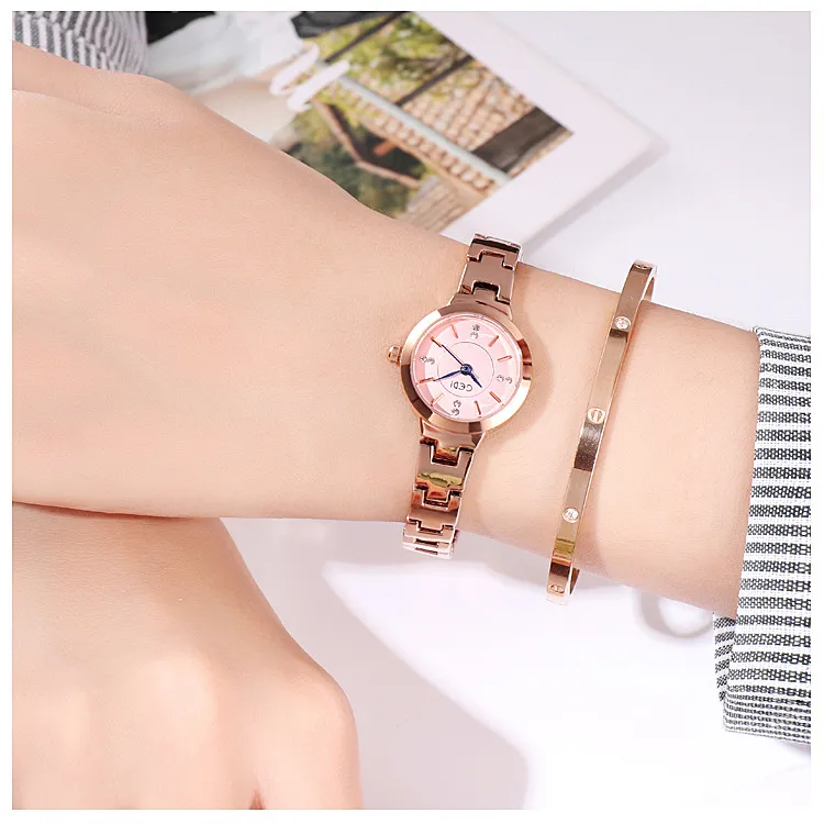 Retro Steel Strap Women's Watch